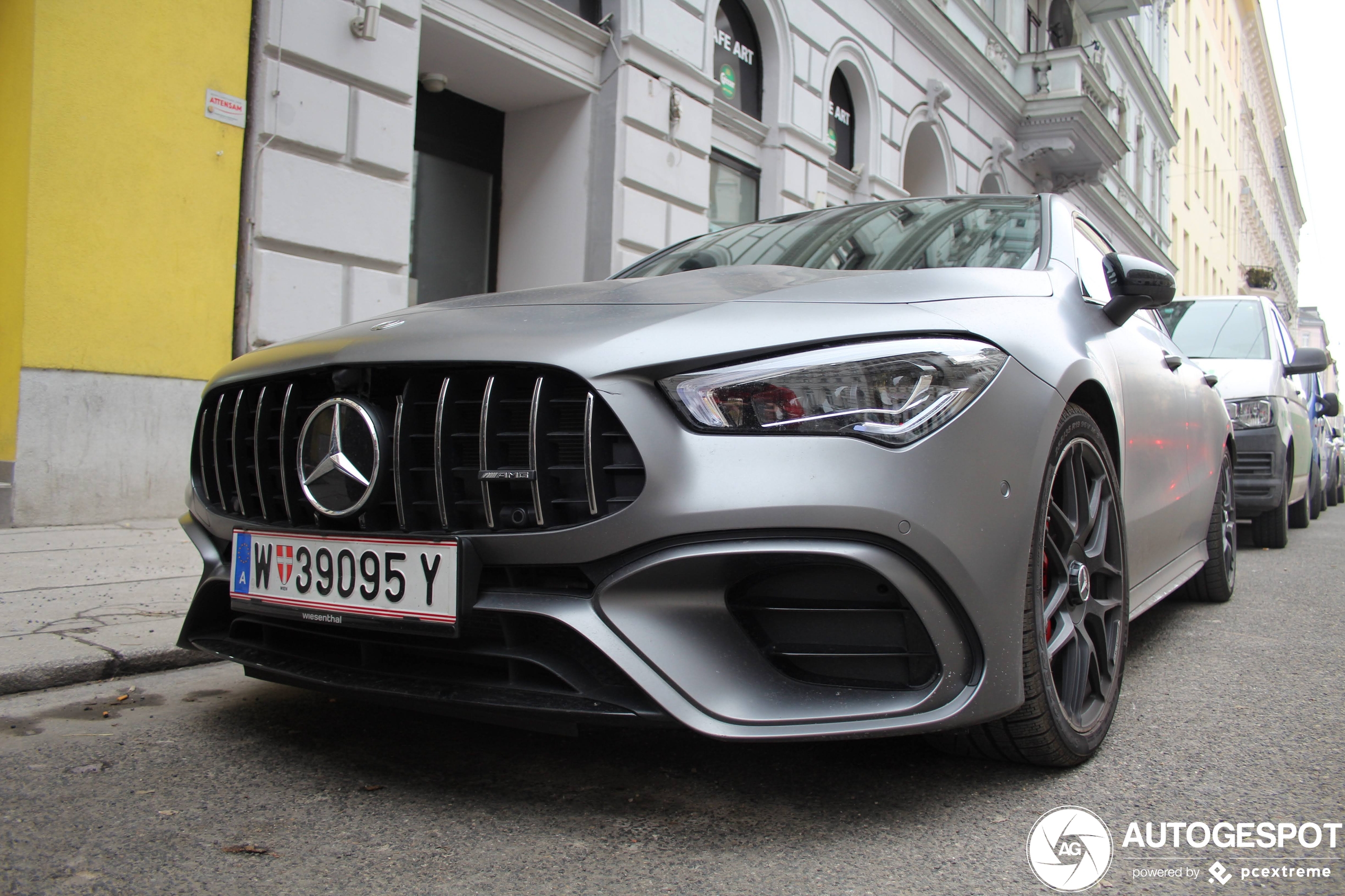 Mercedes-AMG CLA 45 Shooting Brake X118