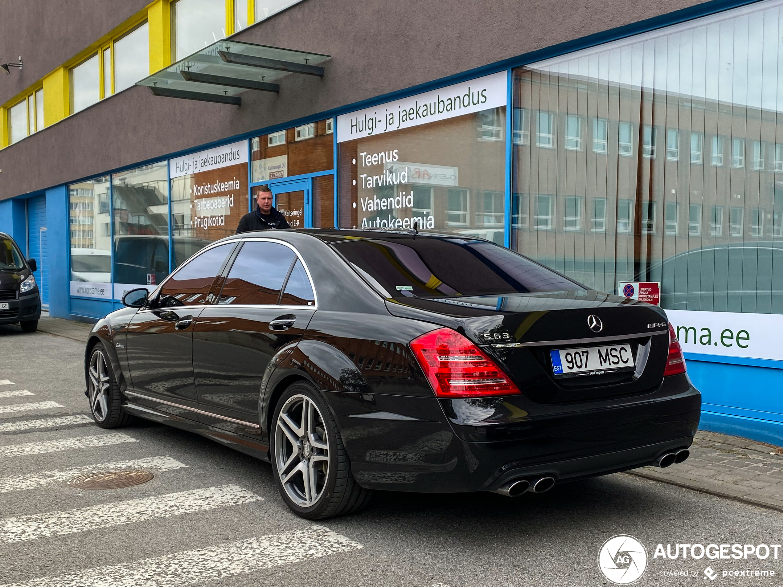 Mercedes-Benz S 63 AMG W221