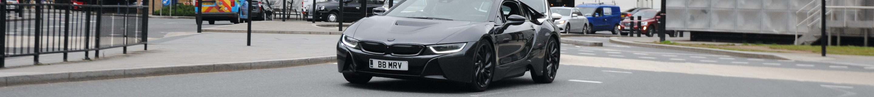 BMW i8