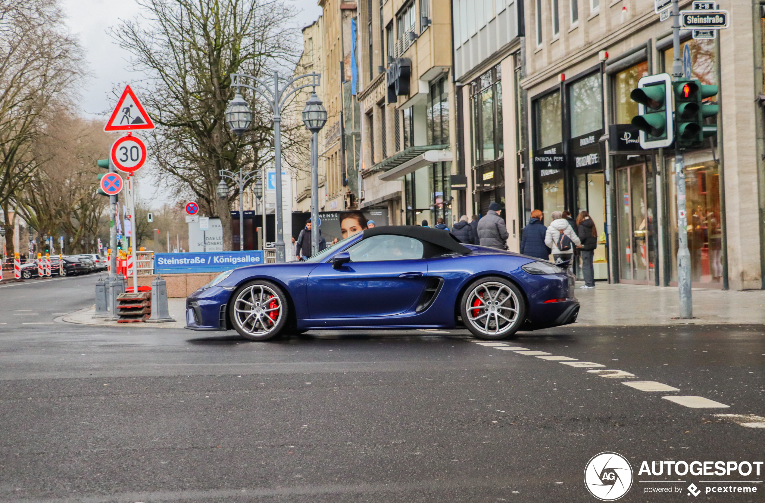 Porsche 718 Spyder