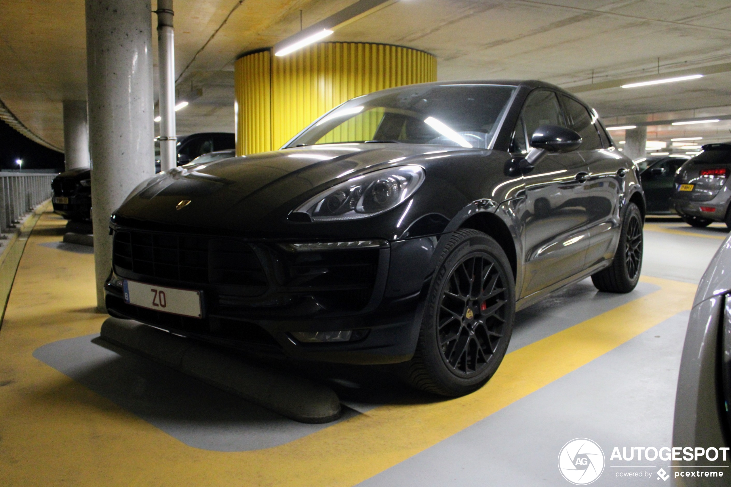 Porsche 95B Macan GTS