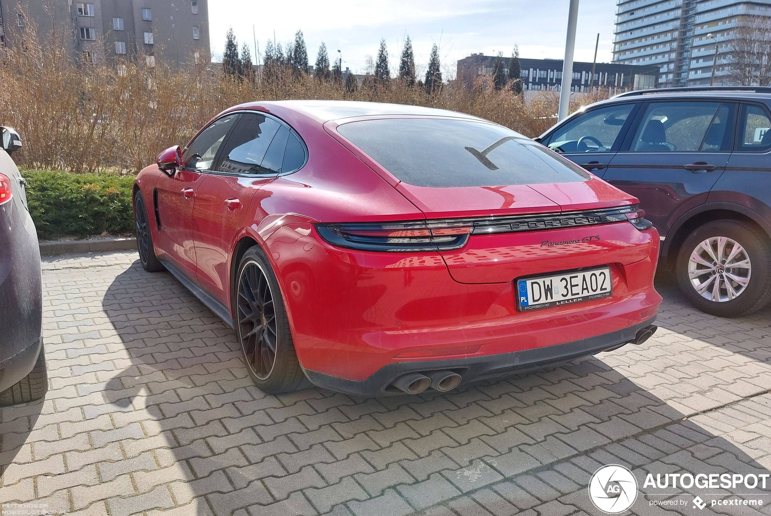 Porsche 971 Panamera GTS MkI