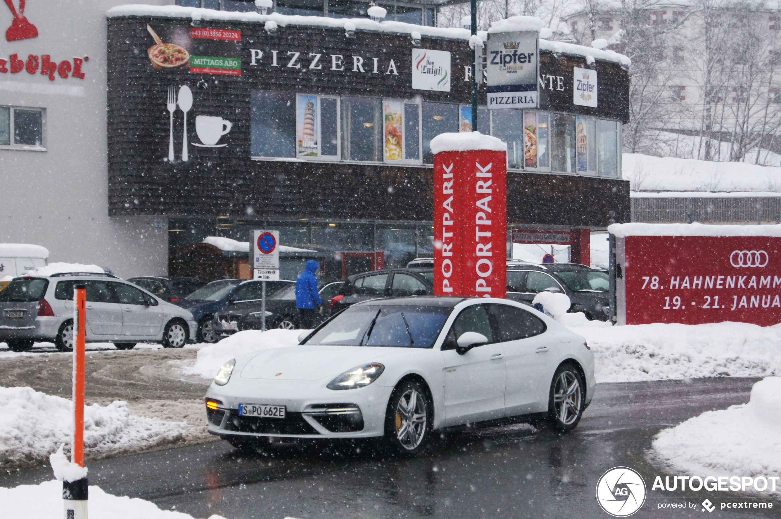 Porsche 971 Panamera Turbo S E-Hybrid