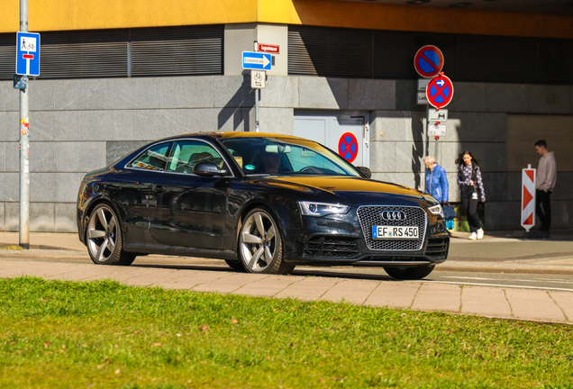 Audi RS5 B8 2012