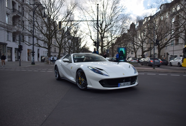 Ferrari 812 GTS