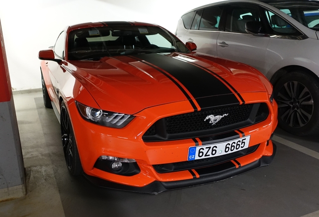 Ford Mustang GT 2015