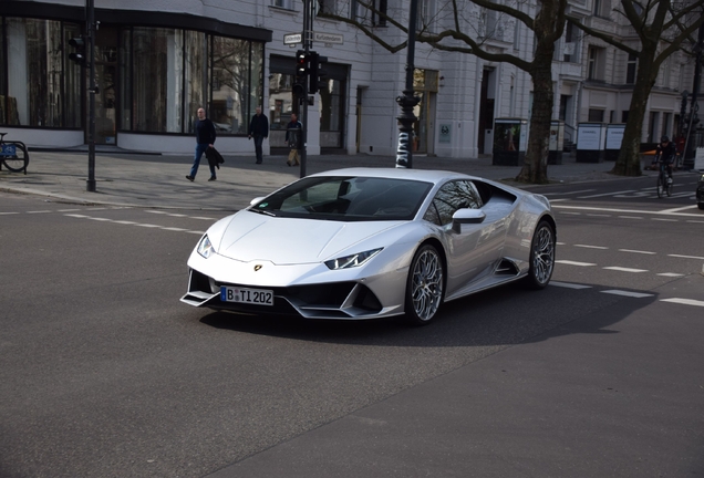 Lamborghini Huracán LP640-4 EVO