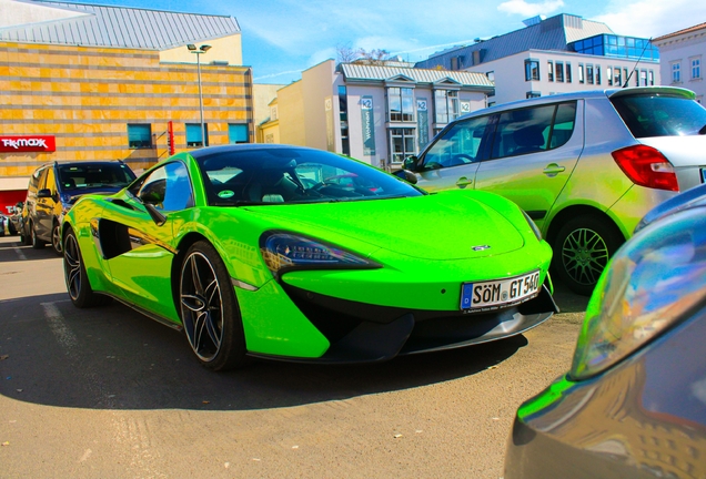 McLaren 570S