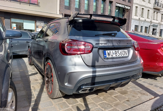 Mercedes-AMG GLA 45 X156