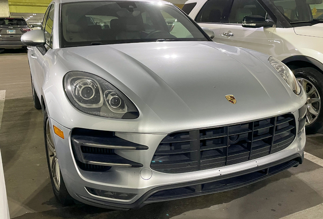 Porsche 95B Macan Turbo