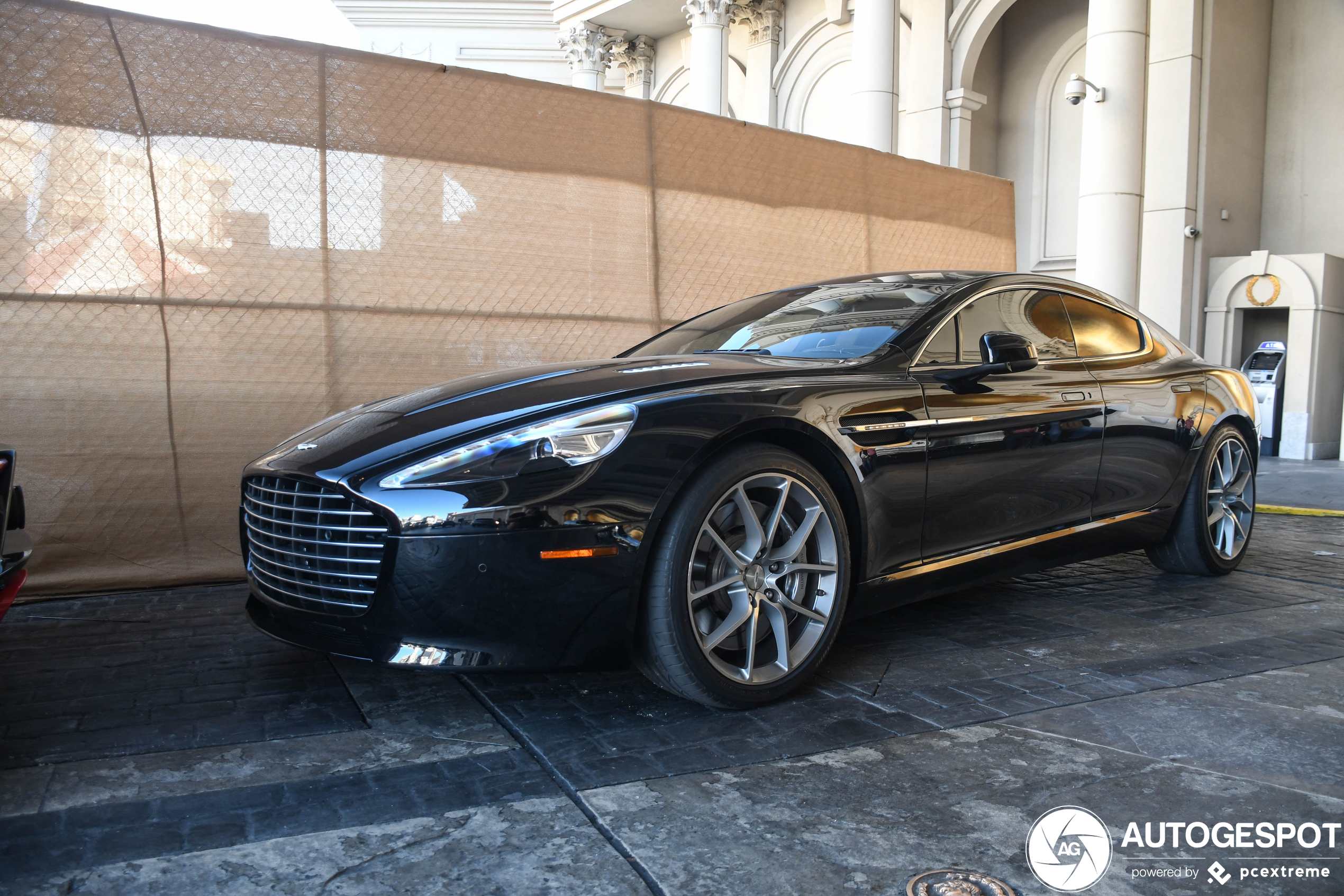 Aston Martin Rapide S