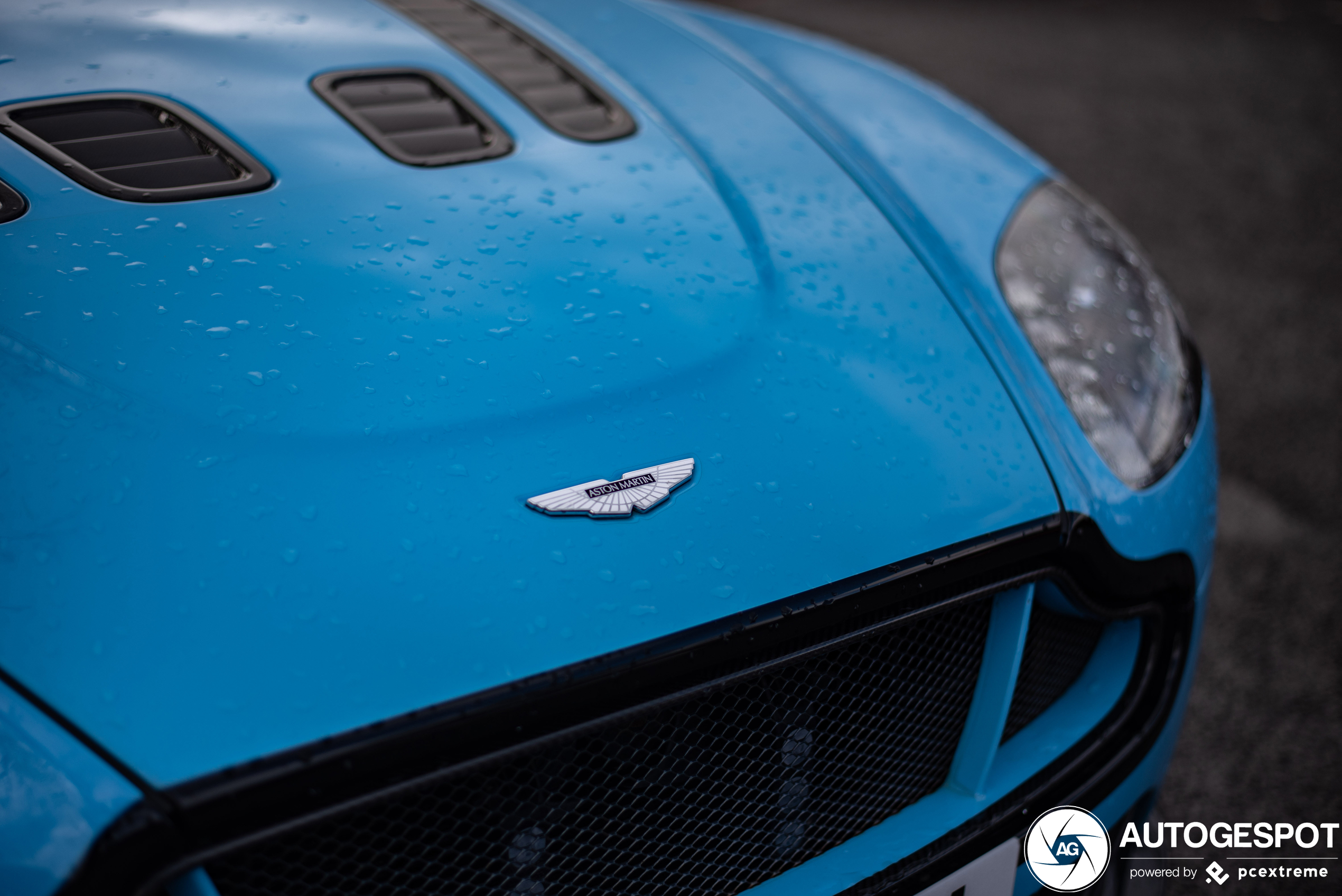 Aston Martin V12 Vantage S