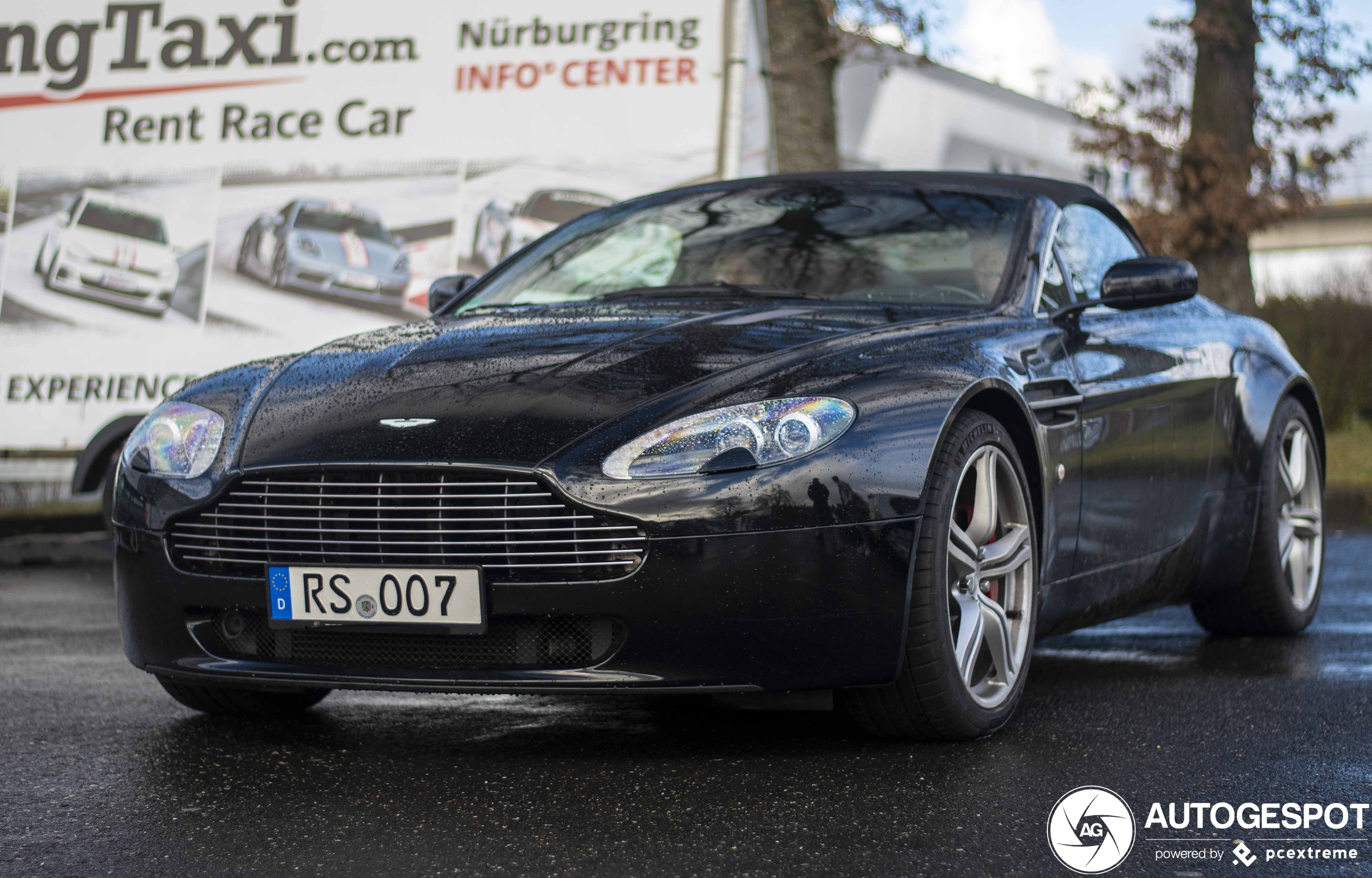 Aston Martin V8 Vantage Roadster