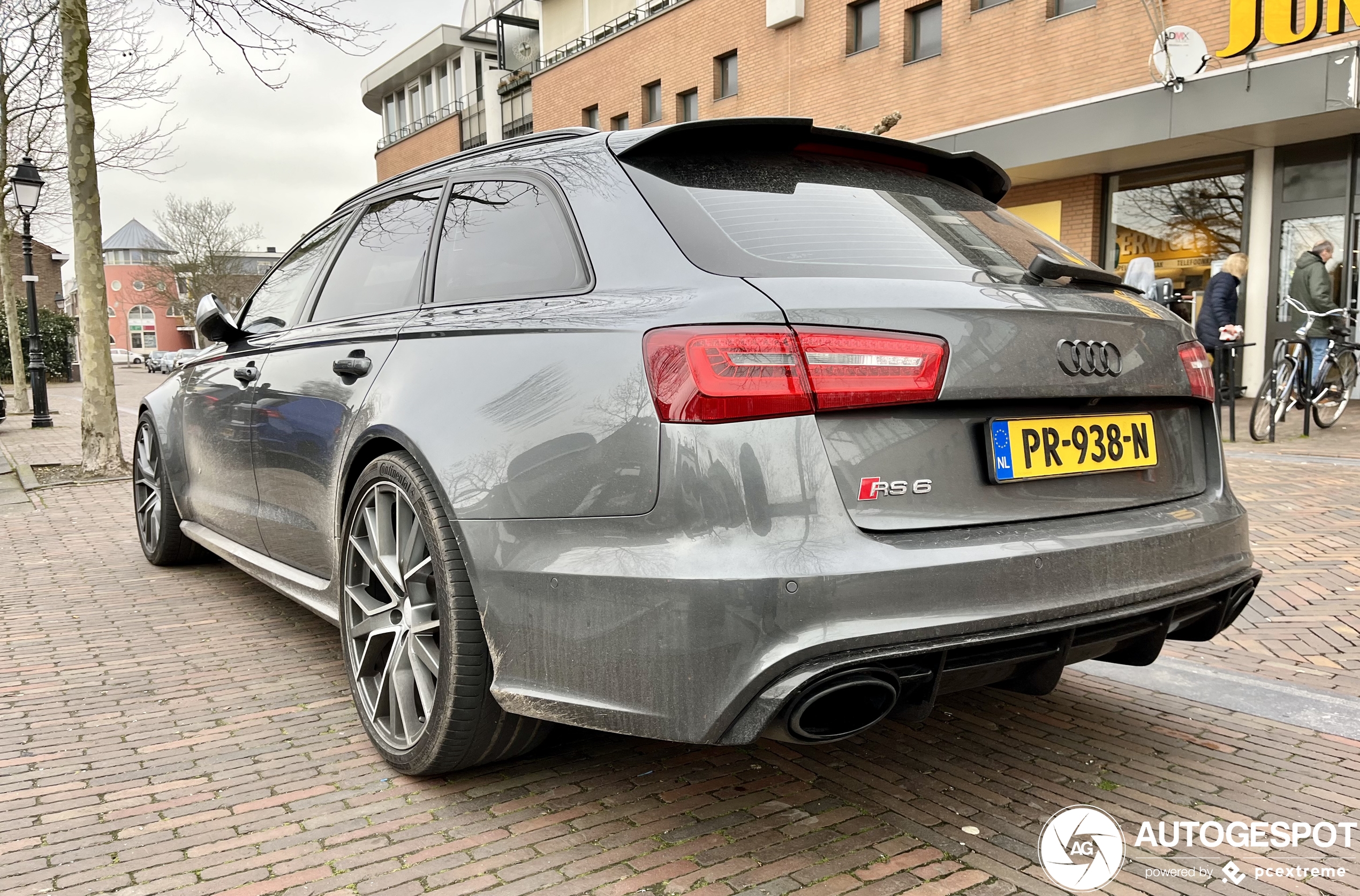 Audi RS6 Avant C7