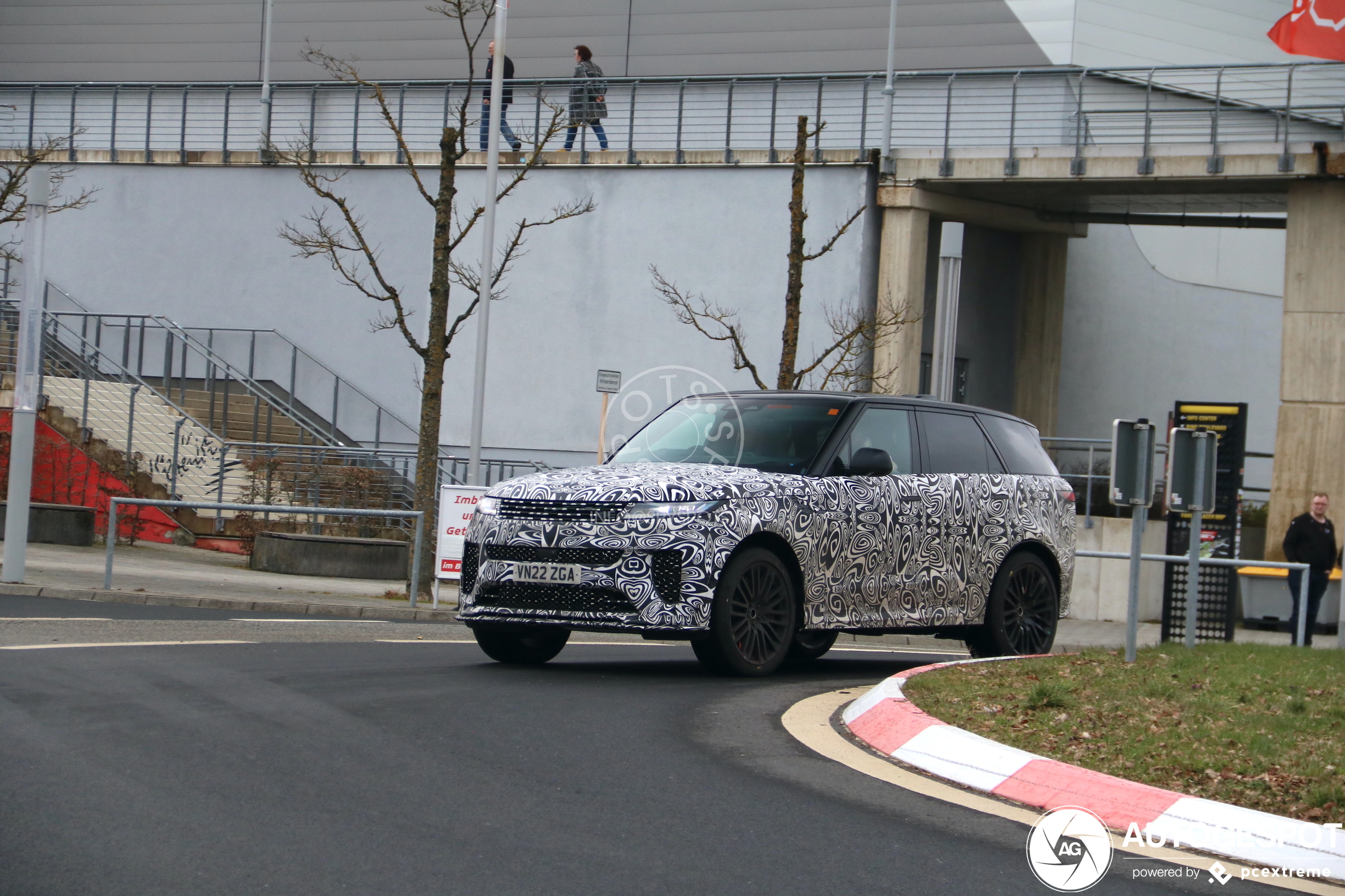 Range Rover Sport SVR wordt voorbereid voor het publiek