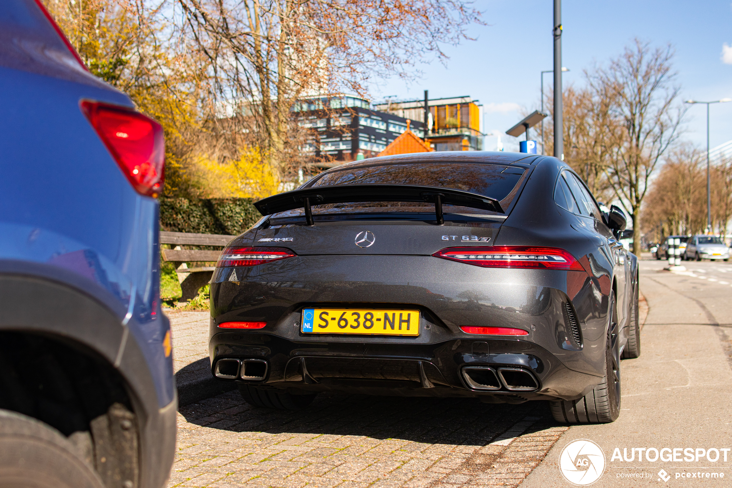 Mercedes-AMG GT 63 S X290