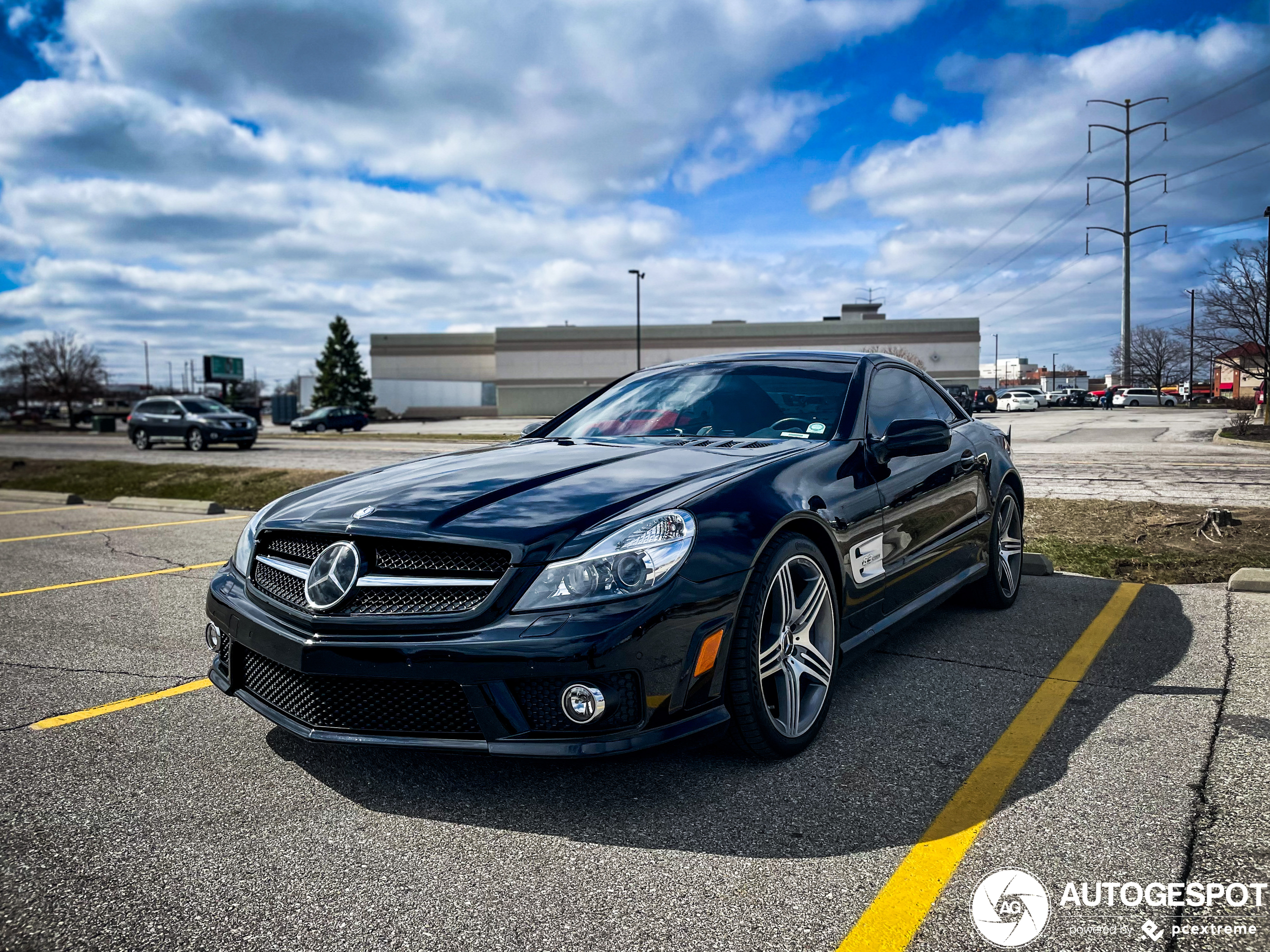 Mercedes-Benz SL 63 AMG