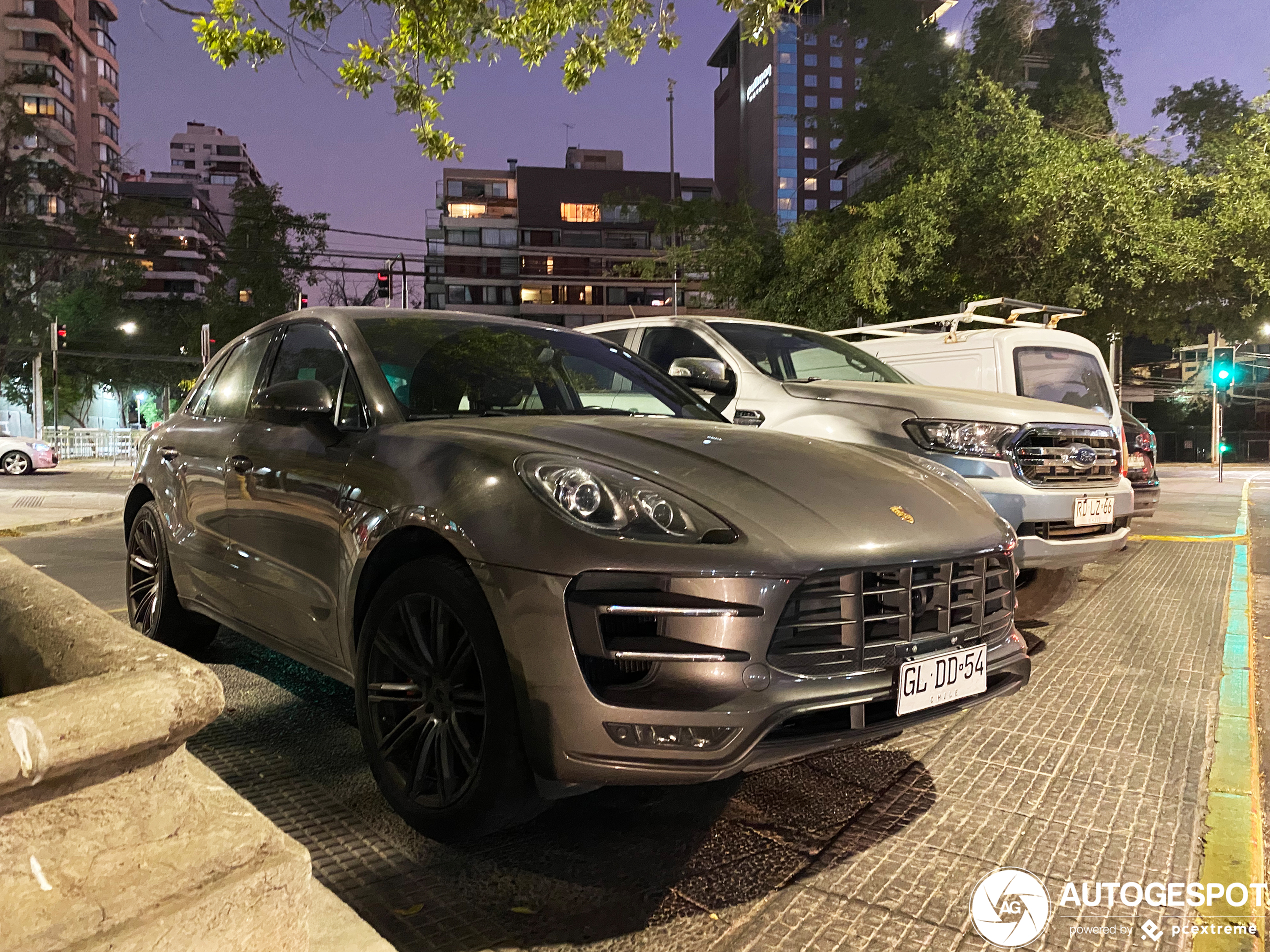 Porsche 95B Macan Turbo