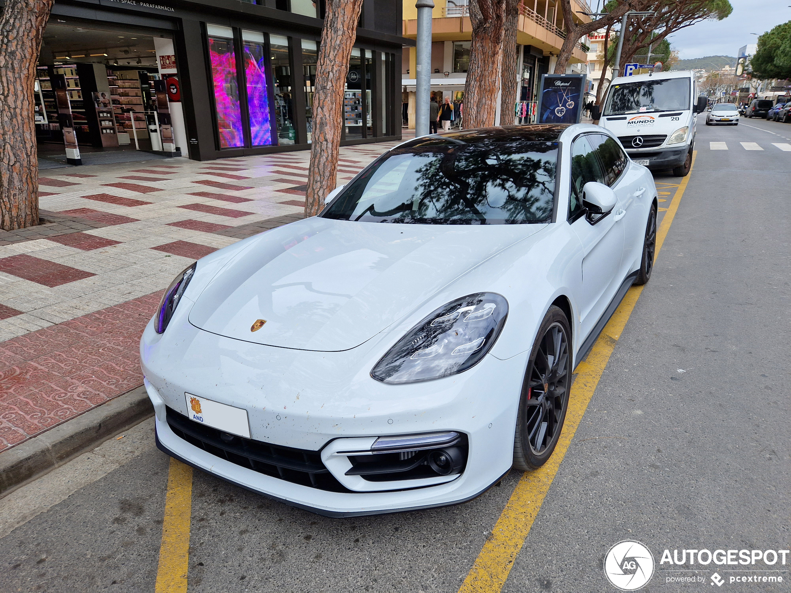 Porsche 971 Panamera GTS Sport Turismo MkII