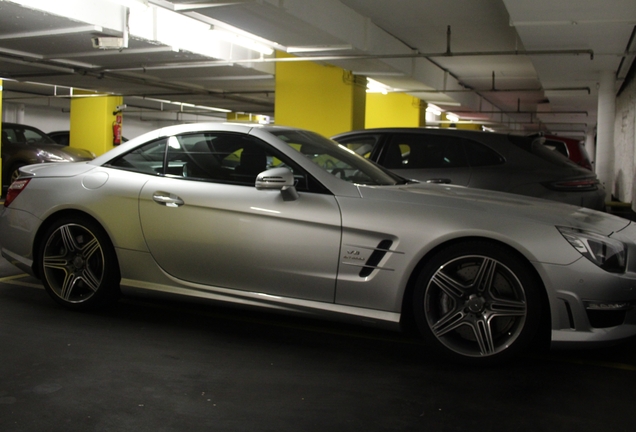 Mercedes-Benz SL 63 AMG R231