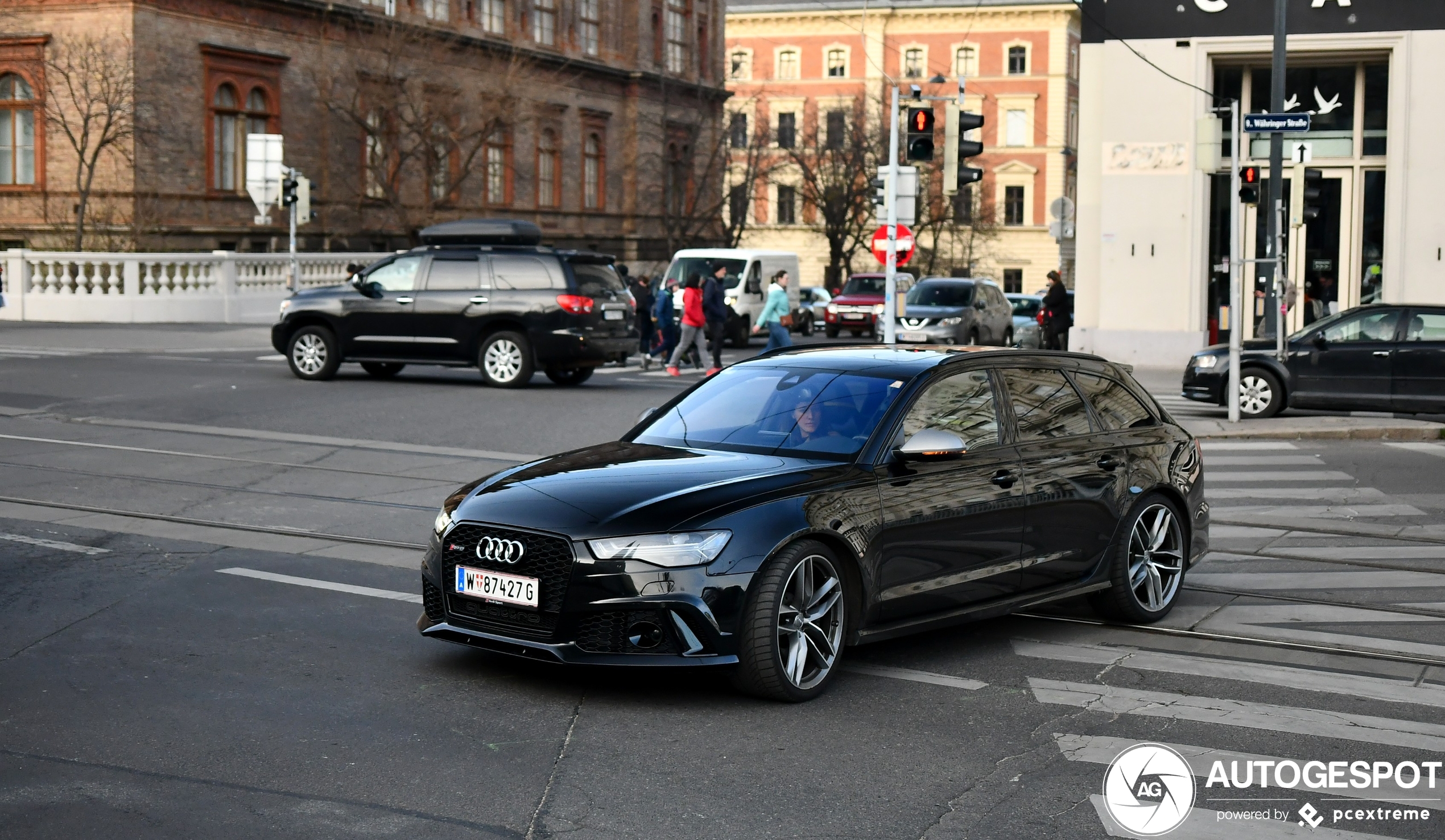 Audi RS6 Avant C7 2015