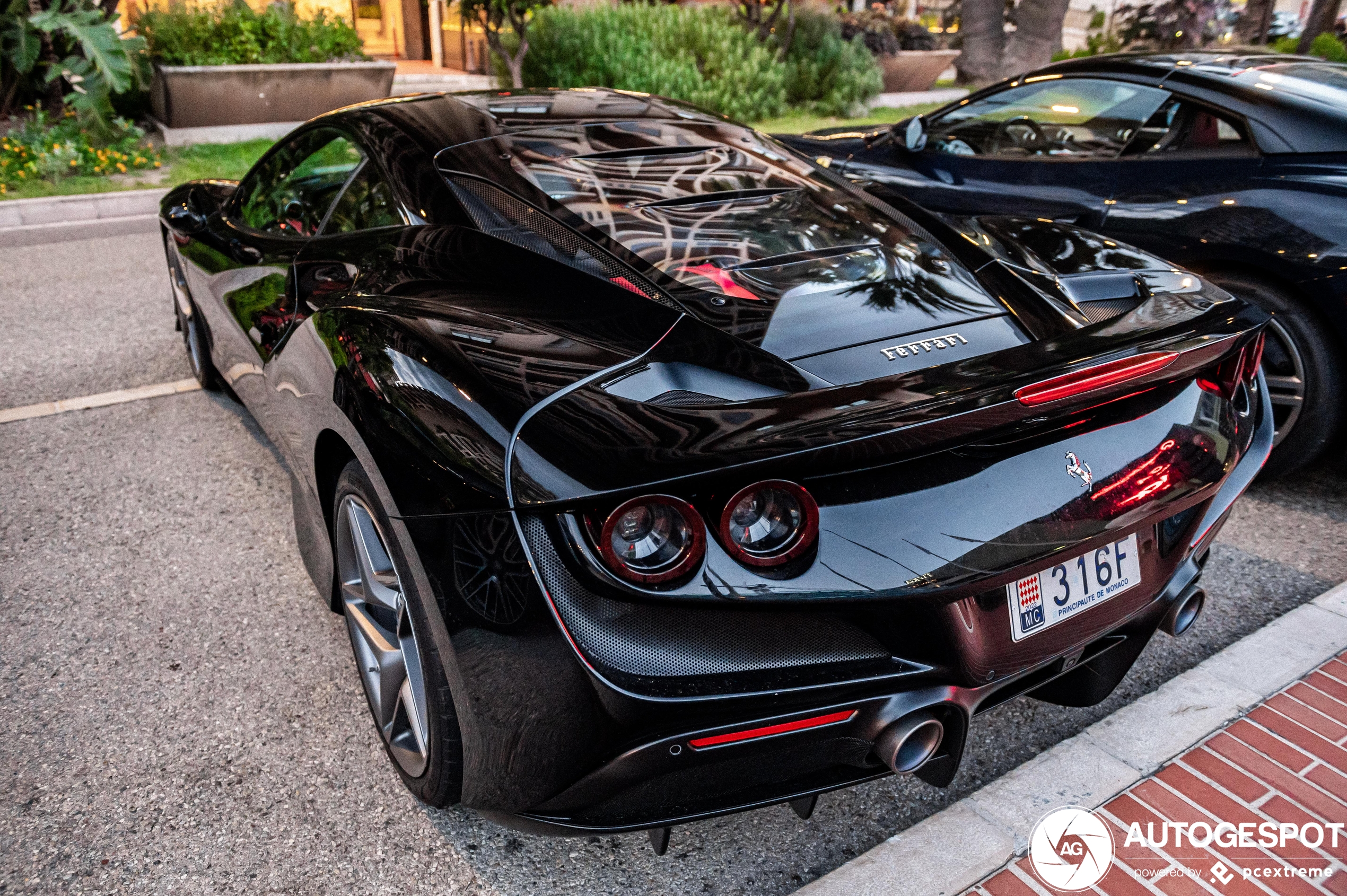 Ferrari F8 Tributo