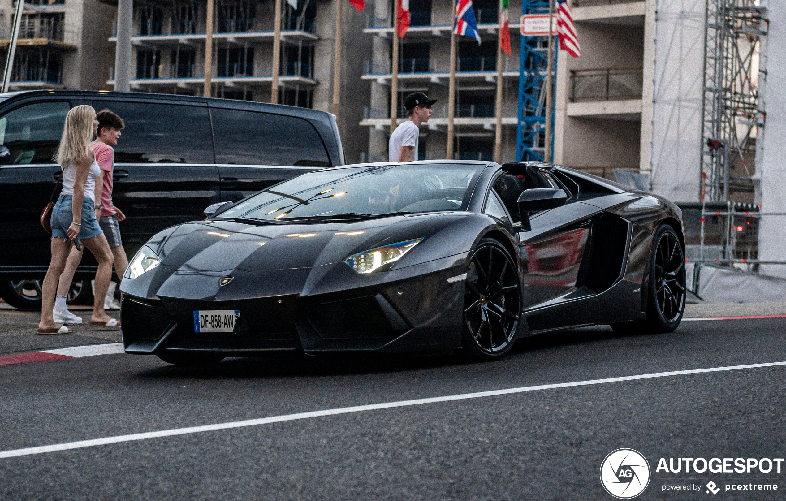 Lamborghini Aventador LP700-4 Roadster