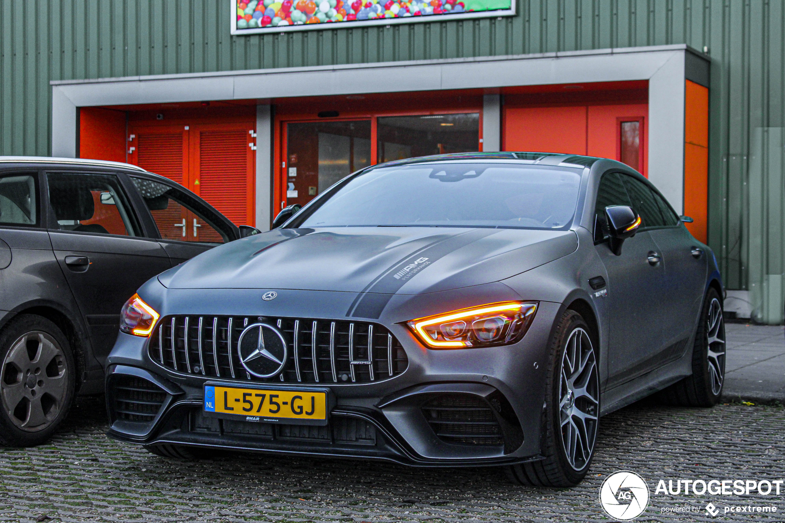 Mercedes-AMG GT 63 S X290