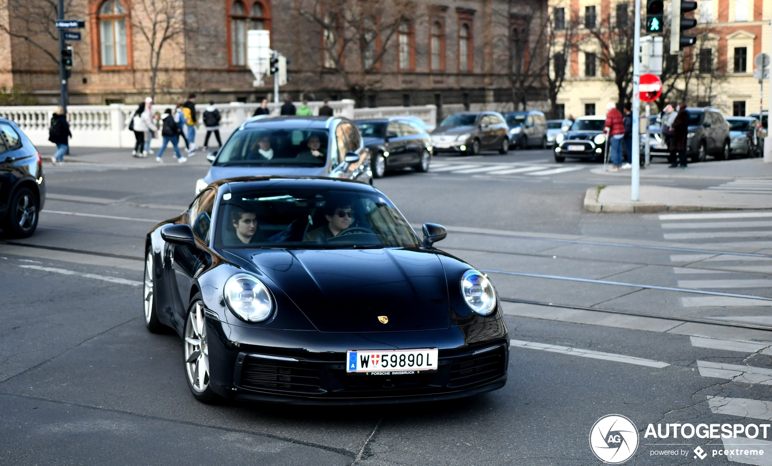 Porsche 992 Carrera 4S