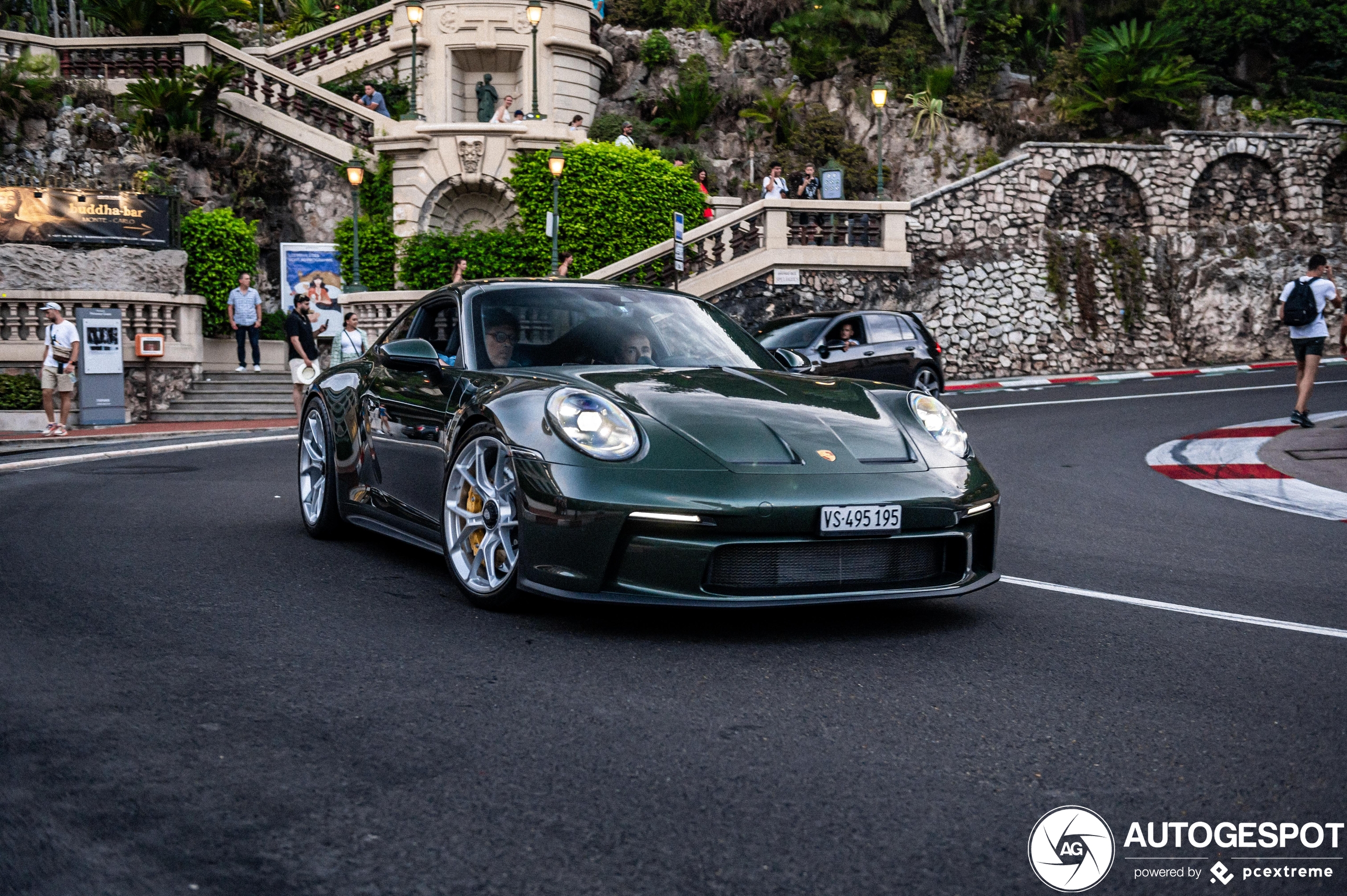 Porsche 992 GT3 Touring