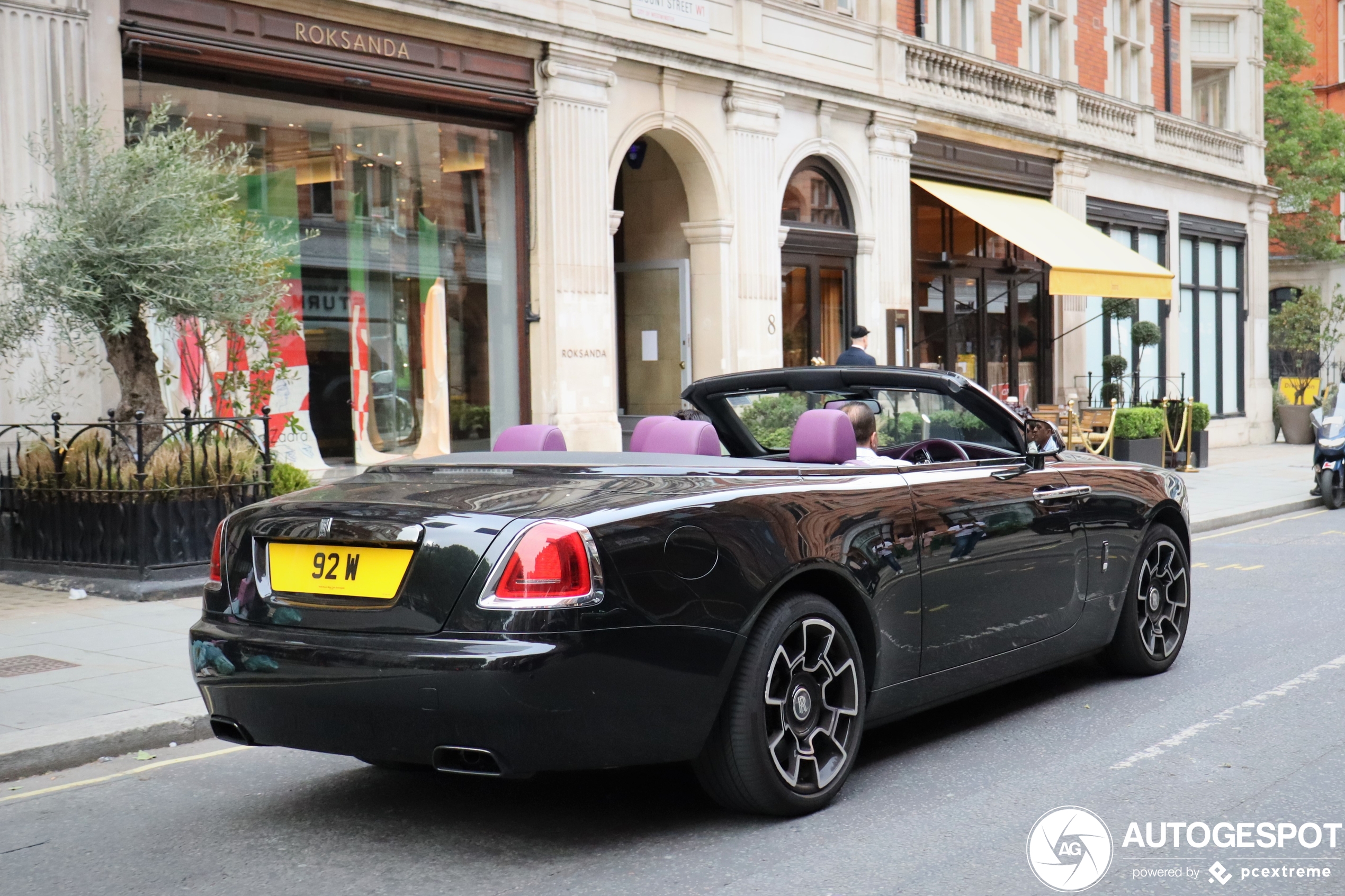 Rolls-Royce Dawn Black Badge