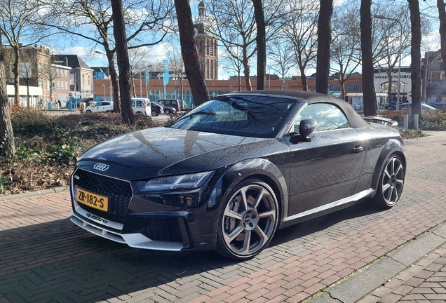 Audi TT-RS Roadster 2017