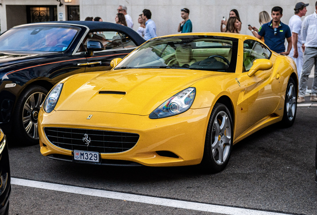 Ferrari California