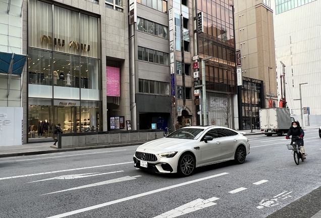 Mercedes-AMG GT 63 X290