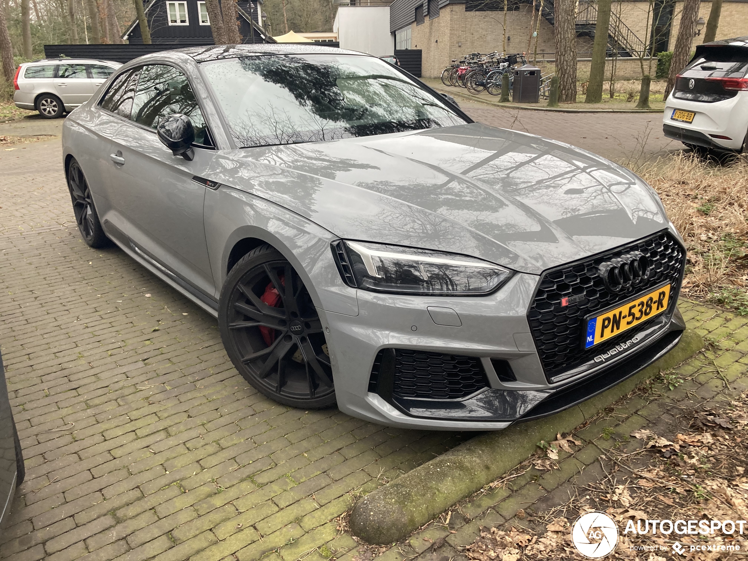 Audi RS5 B9