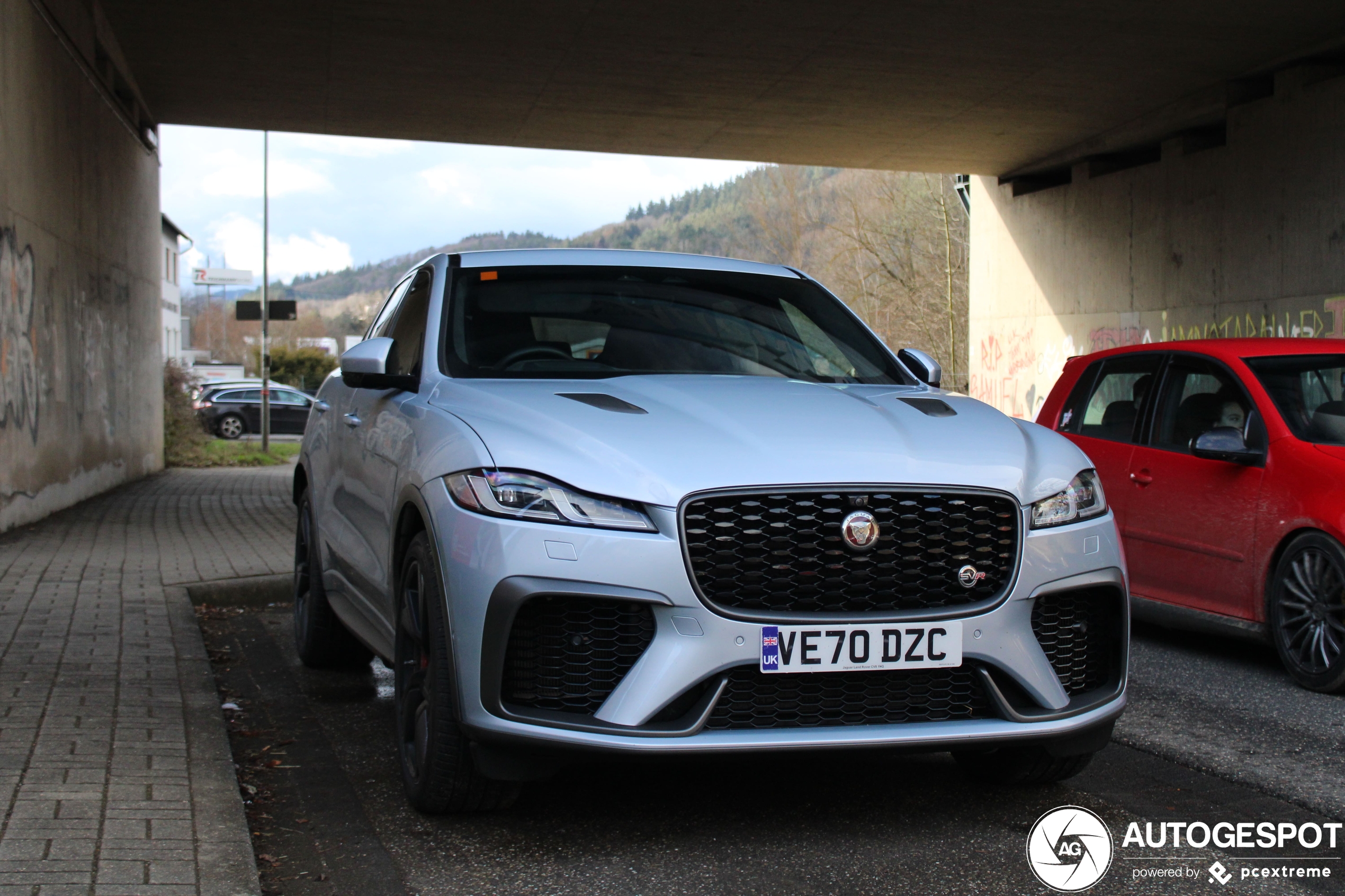 Jaguar F-PACE SVR 2021