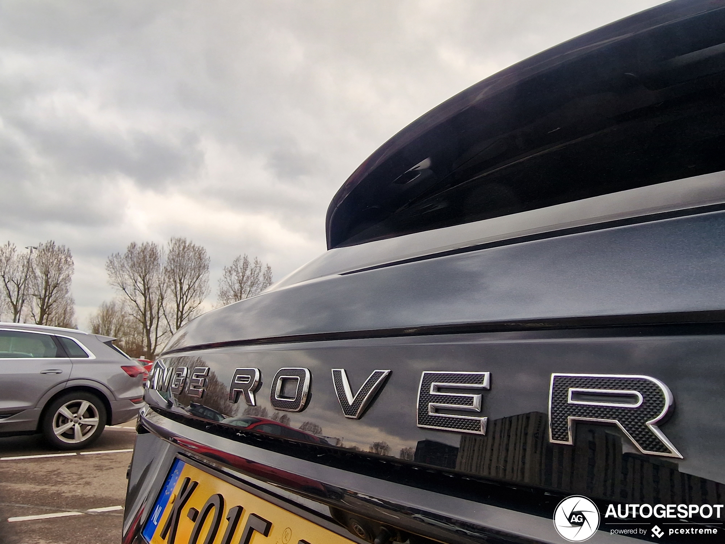 Land Rover Range Rover Velar SVAutobiography