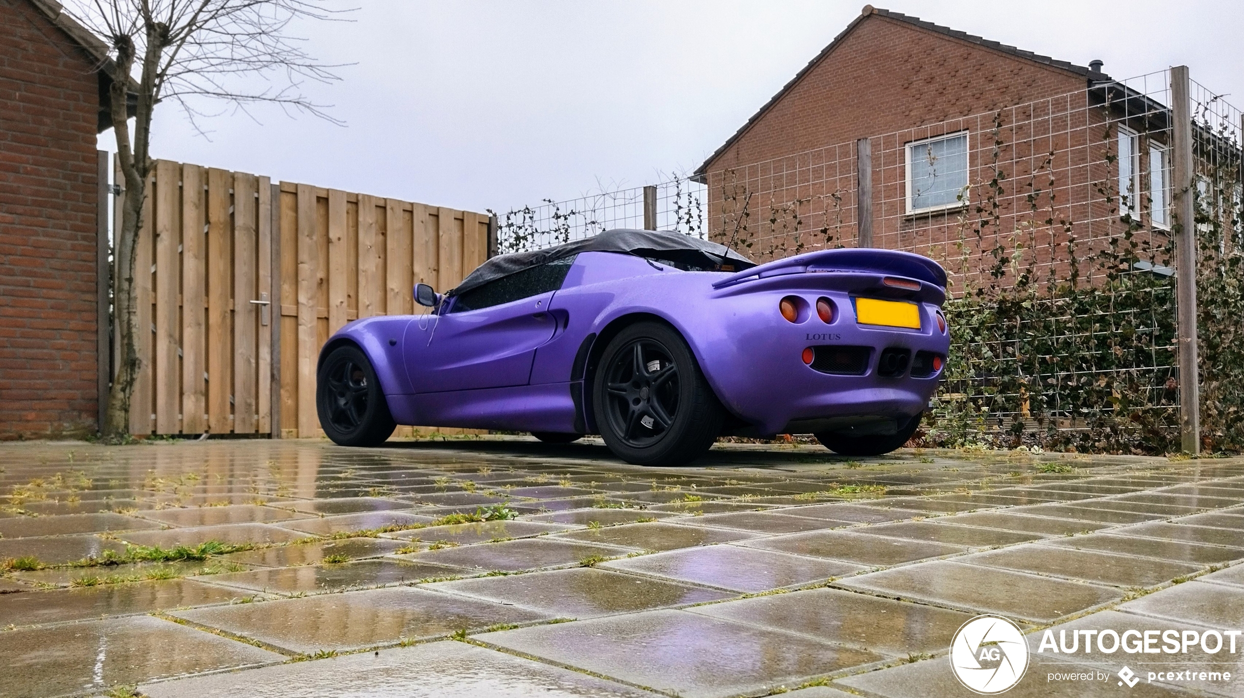 Lotus Elise S1