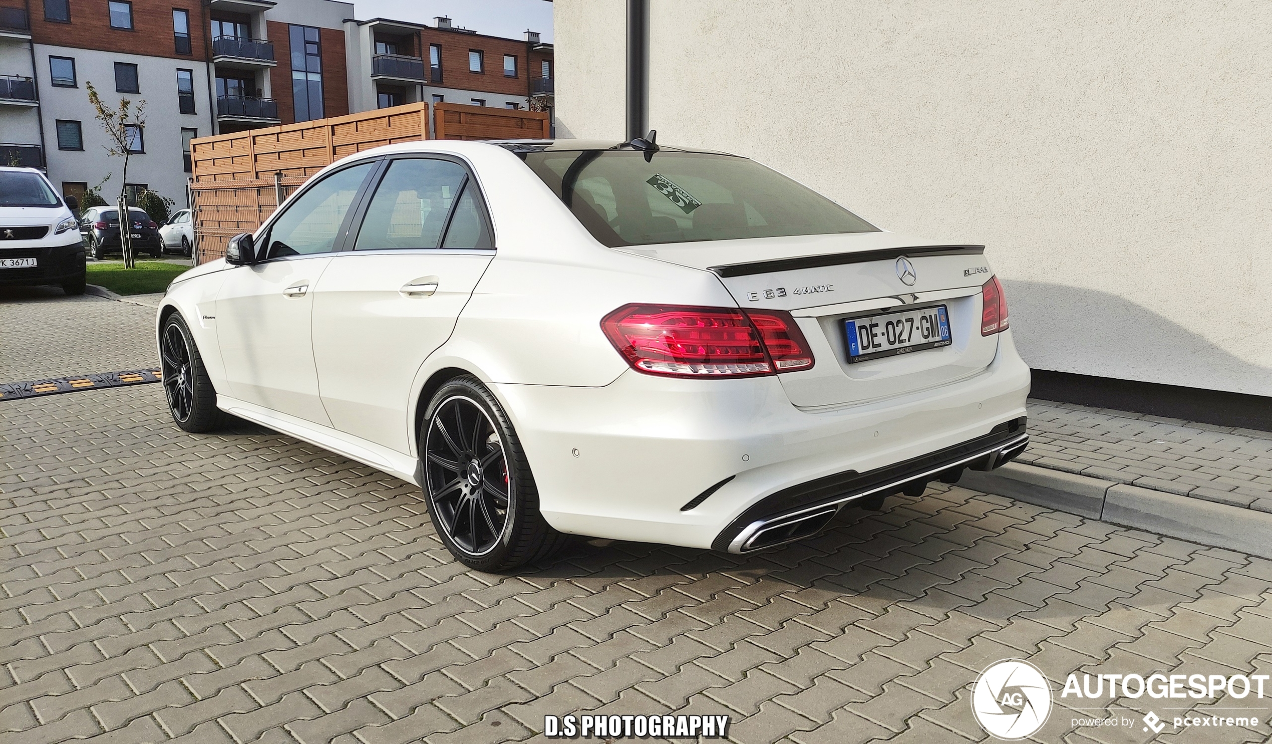 Mercedes-Benz E 63 AMG S W212