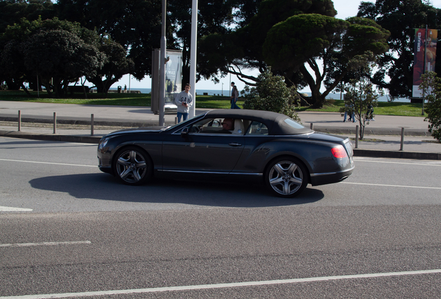 Bentley Continental GTC 2012