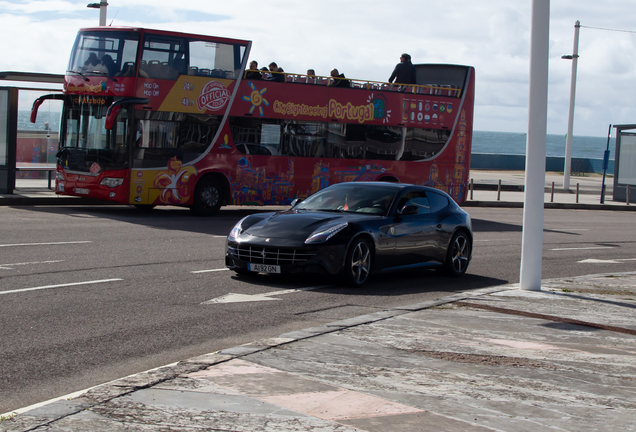 Ferrari FF