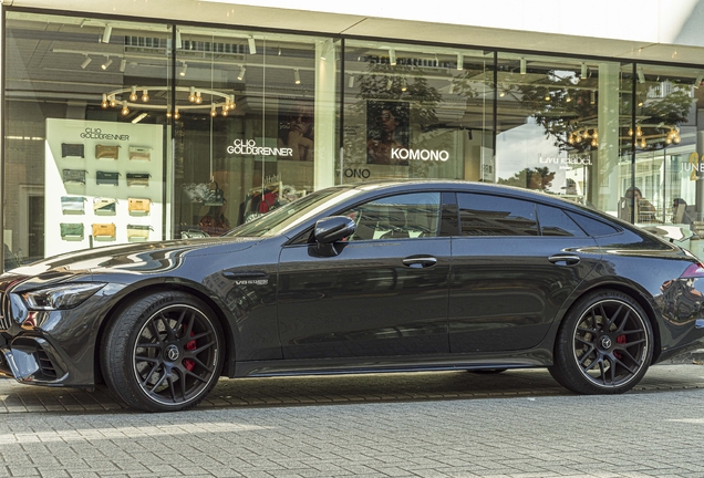 Mercedes-AMG GT 63 X290