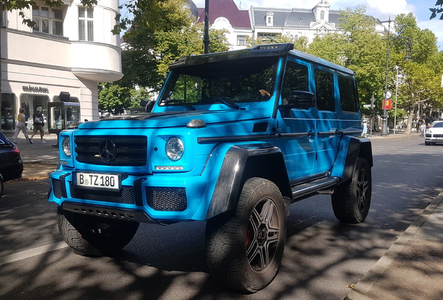 Mercedes-Benz G 500 4X4²