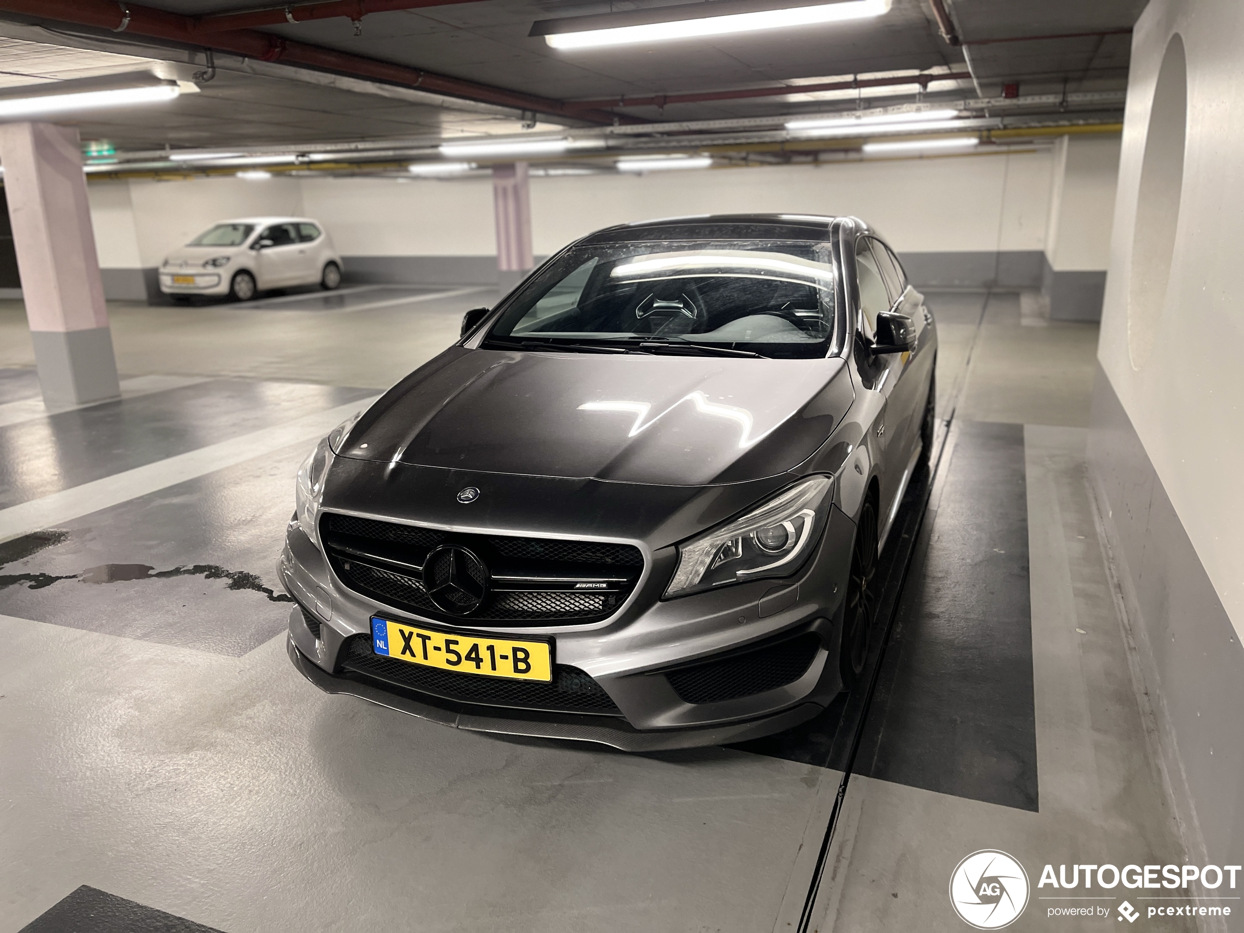 Mercedes-AMG CLA 45 Shooting Brake X117