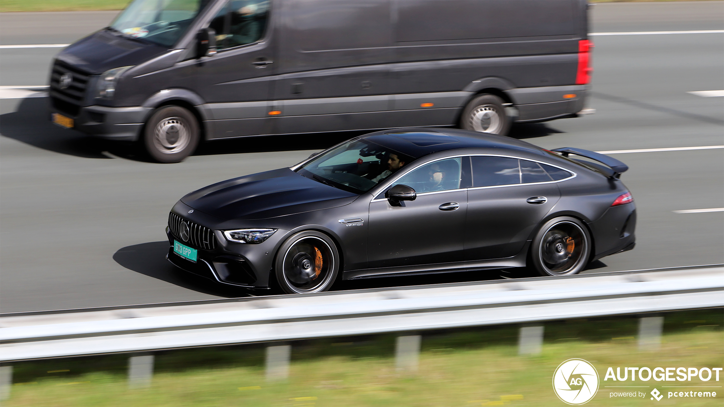 Mercedes-AMG GT 63 S X290