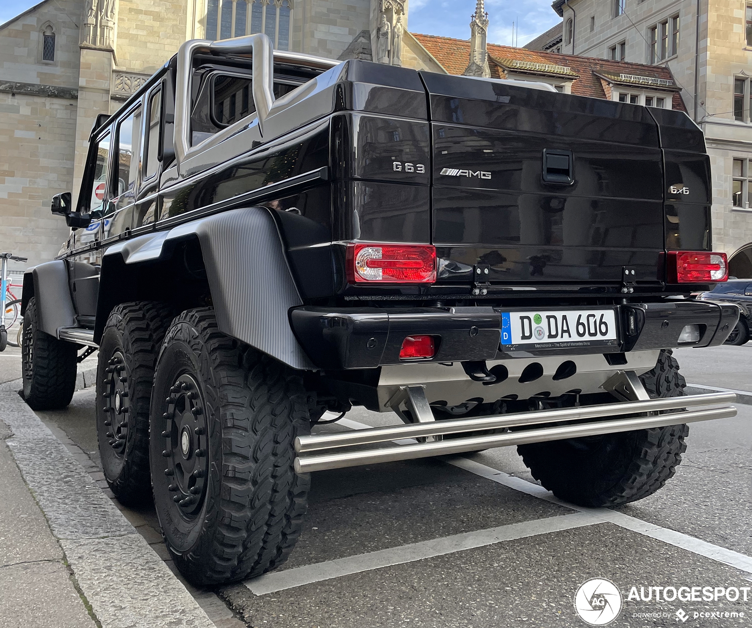 Mercedes-Benz G 63 AMG 6x6