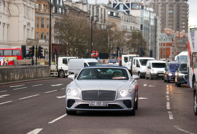 Bentley Continental GTC 2019