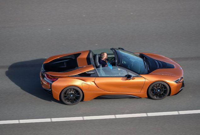 BMW i8 Roadster