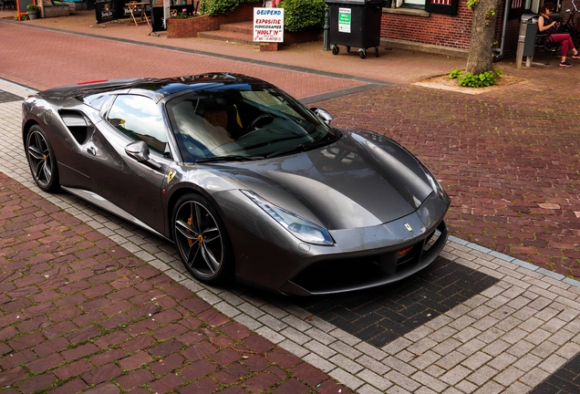 Ferrari 488 Spider