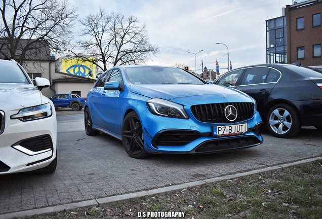 Mercedes-AMG A 45 W176 2015